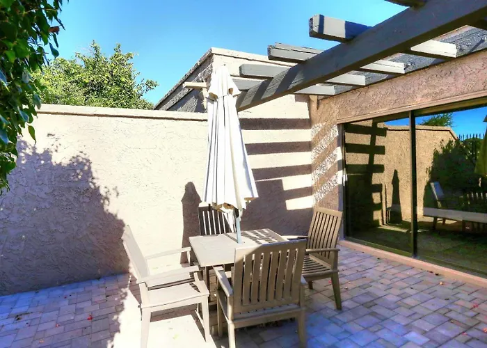 Waterfront, Golf, Camelback Mtn View, 2 Patios Scottsdale