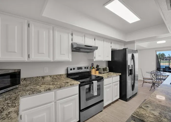 Waterfront, Golf, Camelback Mtn View, 2 Patios