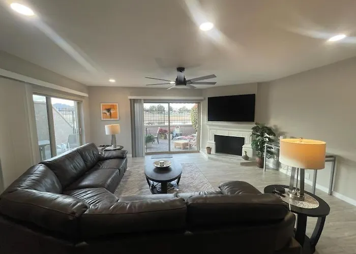 Waterfront, Golf, Camelback Mtn View, 2 Patios Dom wakacyjny