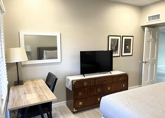 Waterfront, Golf, Camelback Mtn View, 2 Patios * Scottsdale