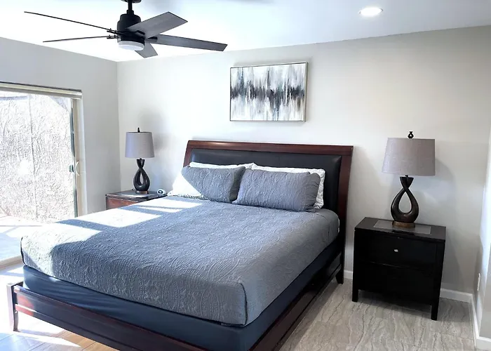 Waterfront, Golf, Camelback Mtn View, 2 Patios Scottsdale